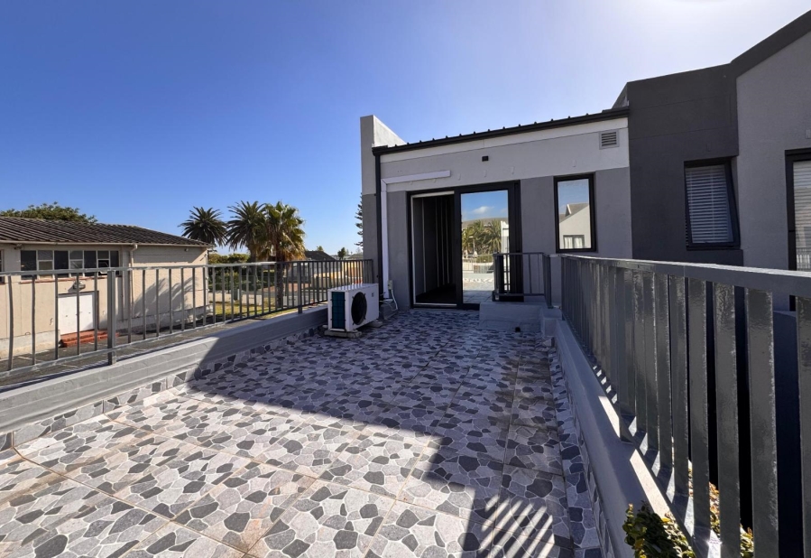 2 Bedroom Property for Sale in Tijgerhof Western Cape